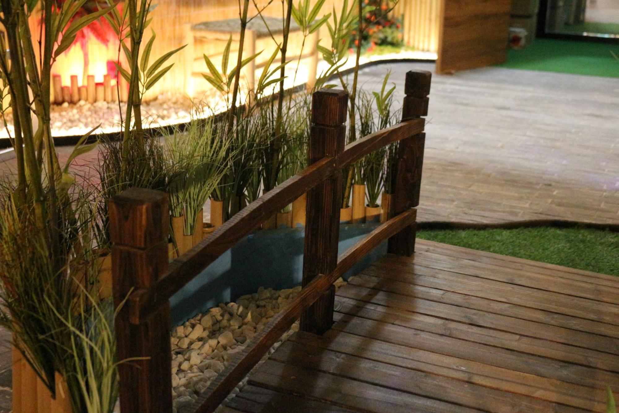 The Pod Suite Hostel Village Valencia Exterior photo