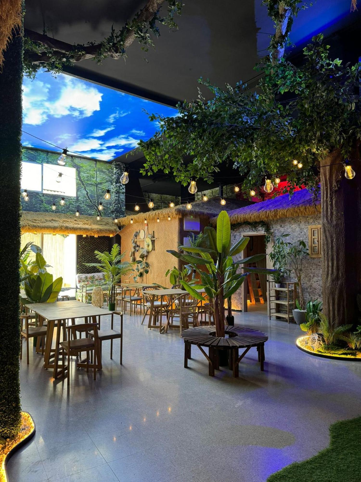 The Pod Suite Hostel Village Valencia Exterior photo